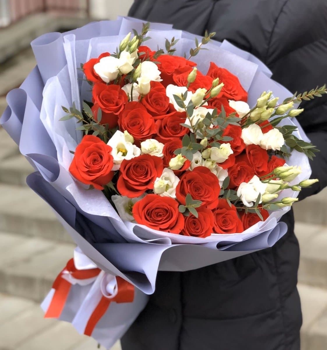 Букет Красная Роза и Лизиантус Белый